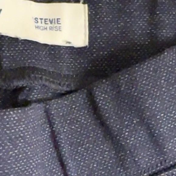 Old Navy Pants - Picture 2 of 3